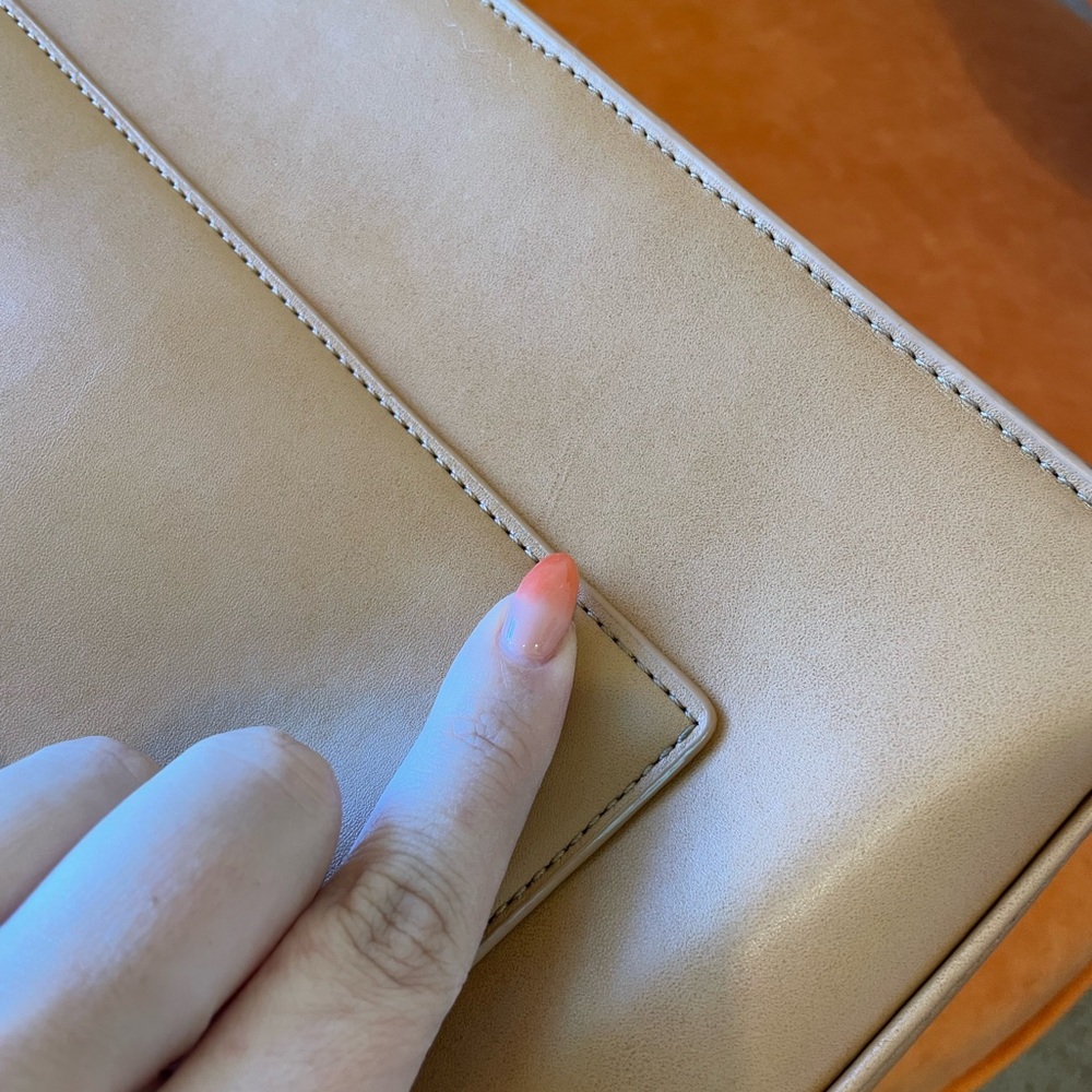 Dagne Dover Tan Leather Tote Shoulder Bag - Picture 6 of 12